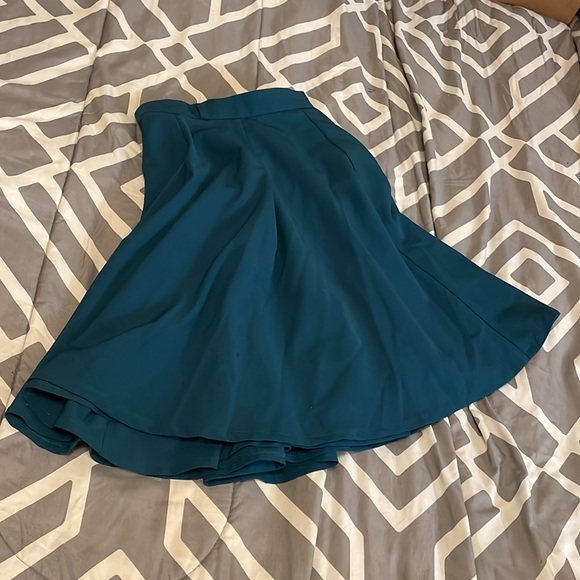 ASOS Curve MIDI Pleated Skater Skirt sexy and flattering size 16 - Picture 5 of 5
